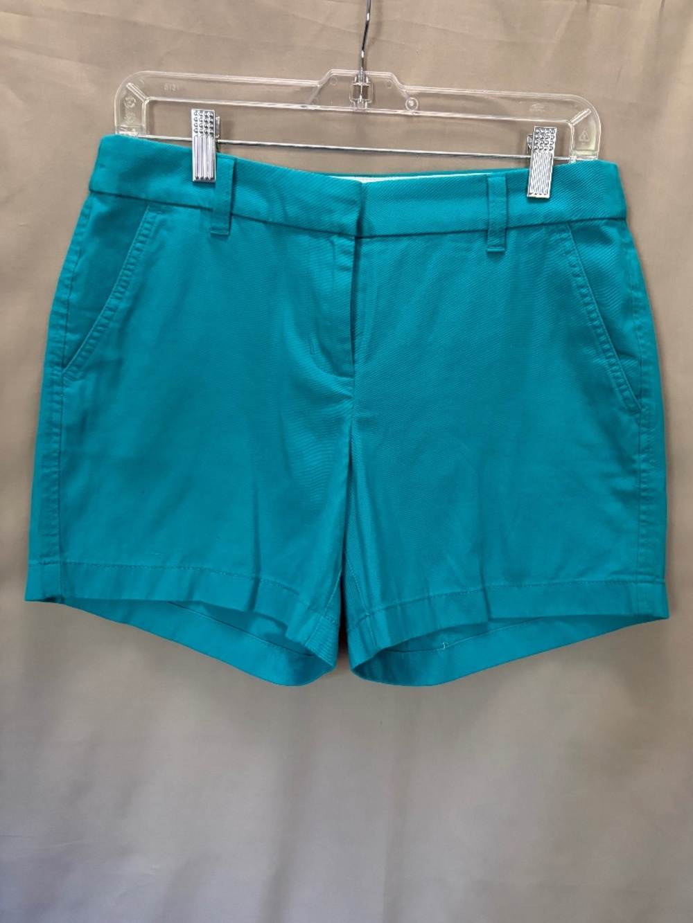 J. Crew 5" shorts, color Green - Size 4 (NWT)